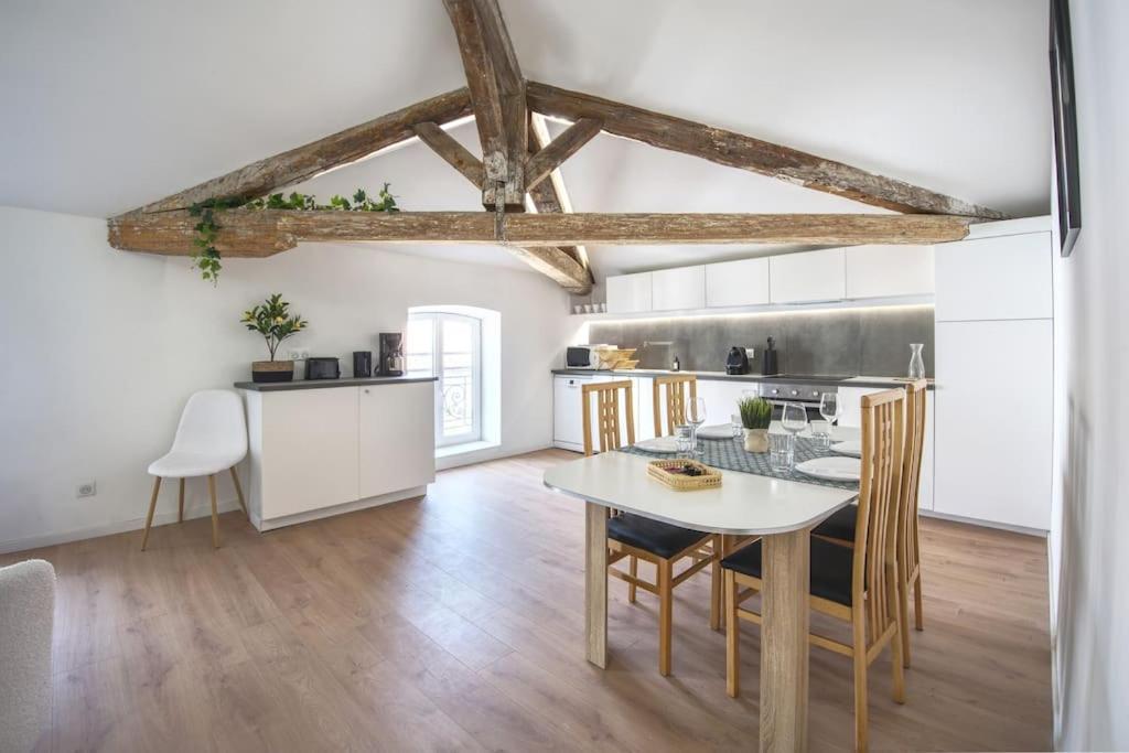 Superbe Appartement, Hypercentre, 4Chambres. 베지에 외부 사진